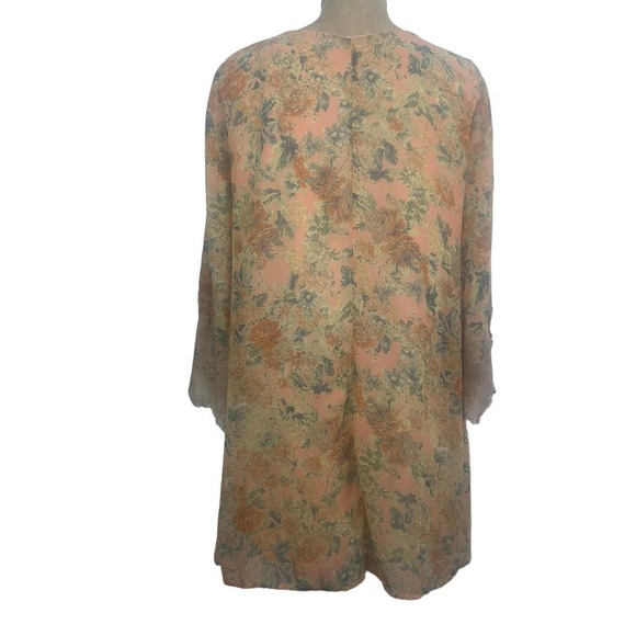 ASTR Pink Vintage Print Fully Lined Pastel Mini Dress with Lace Cuffs SZ M - Picture 6 of 9